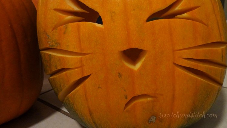 How to carve a pumpkin Cat Face - scratchandstitch.com