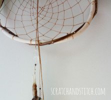 DIY Dreamcatcher Tutorial - scratchandstitch.com