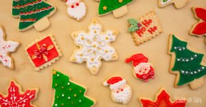 Christmas Cookies Royal Icing - scratchandstitch.com
