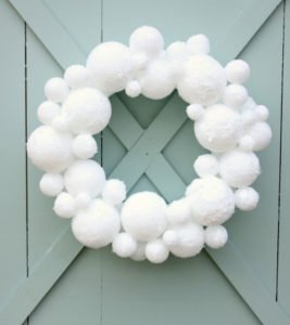 DIY Snowball Winter Wreath