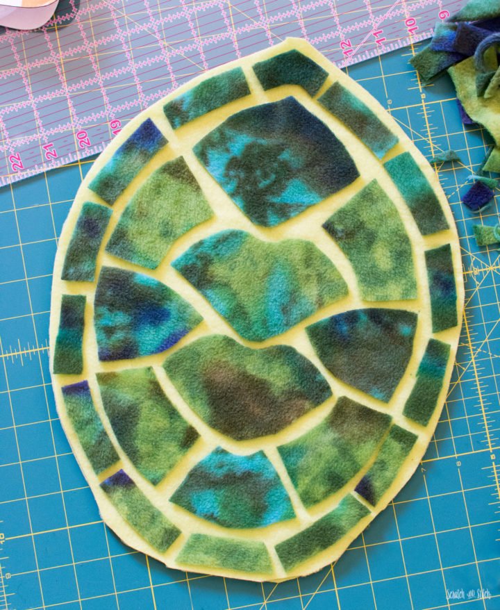DIY Baby Sea Turtle Costume - scratchandstitch.com