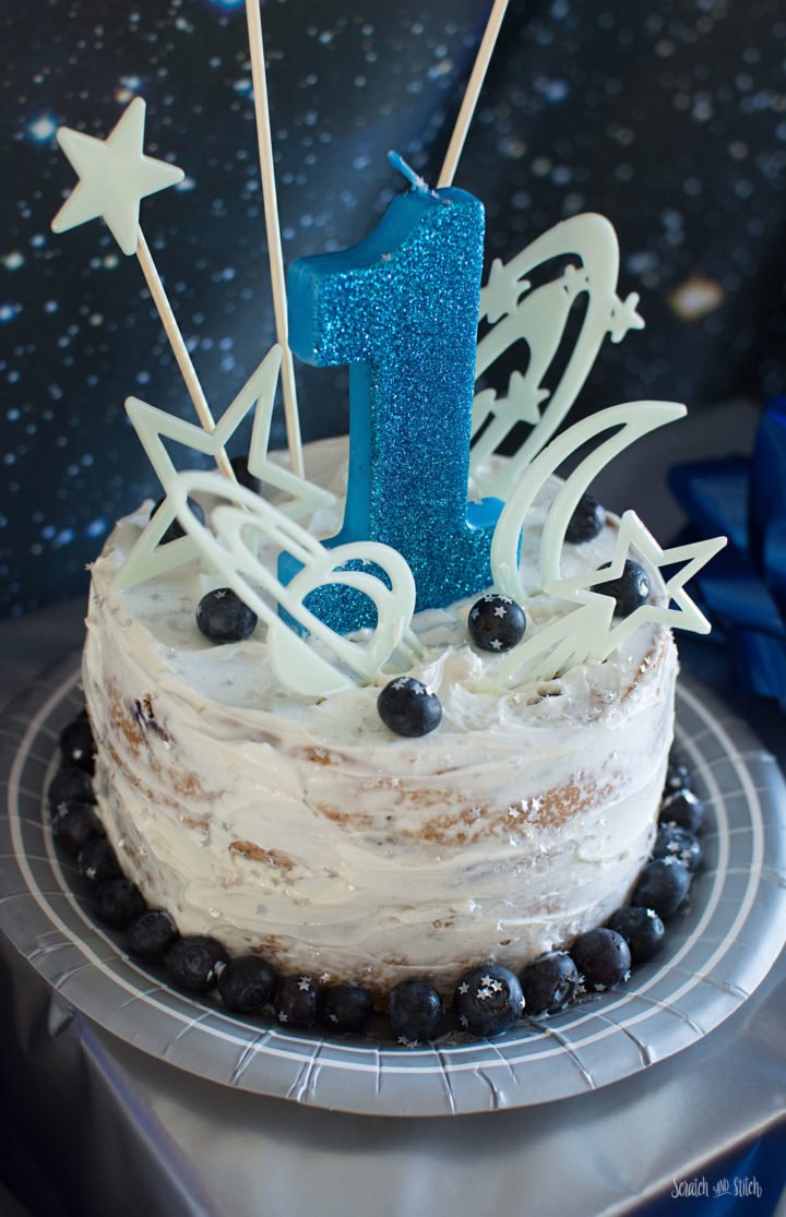 Space Birthday Party Cake - scratchandstitch.com