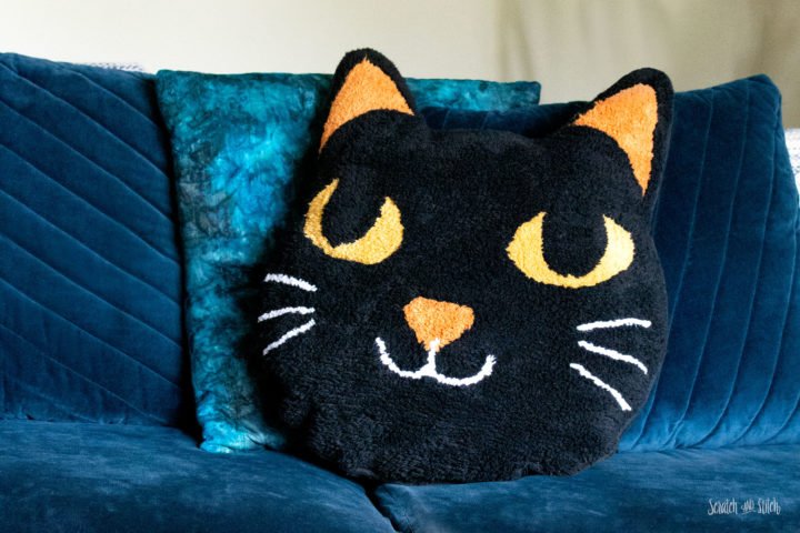 DIY Cat Pillow by Scratch and Stitch