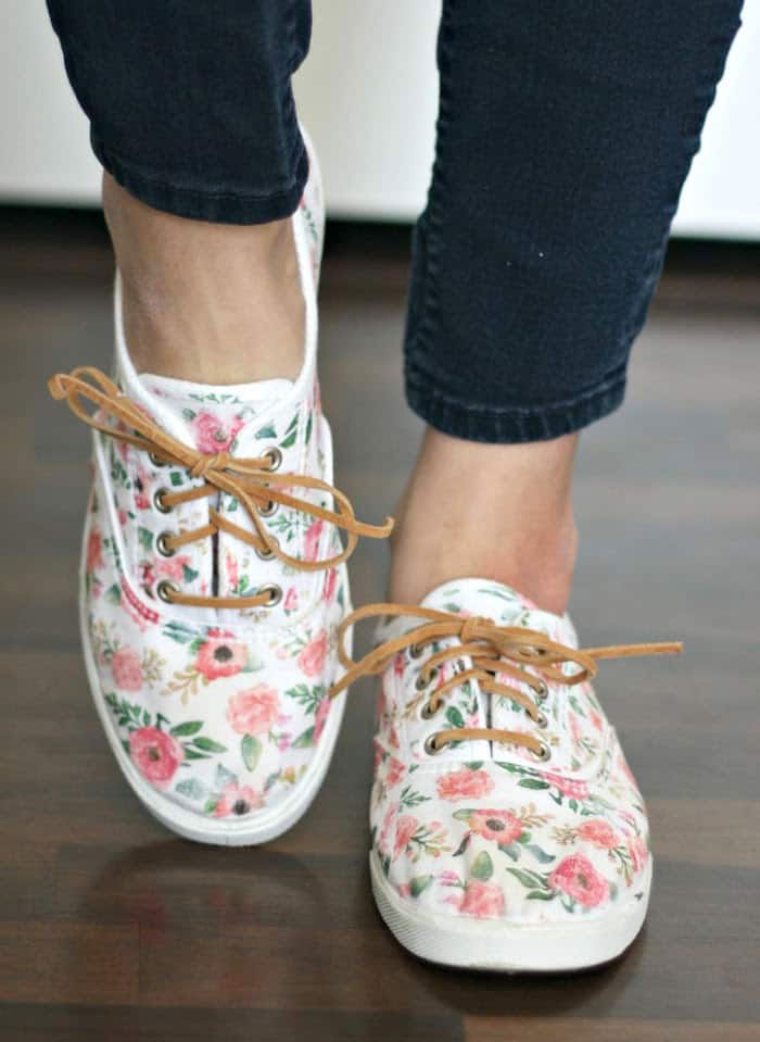 DIY Floral Shoe Refashion