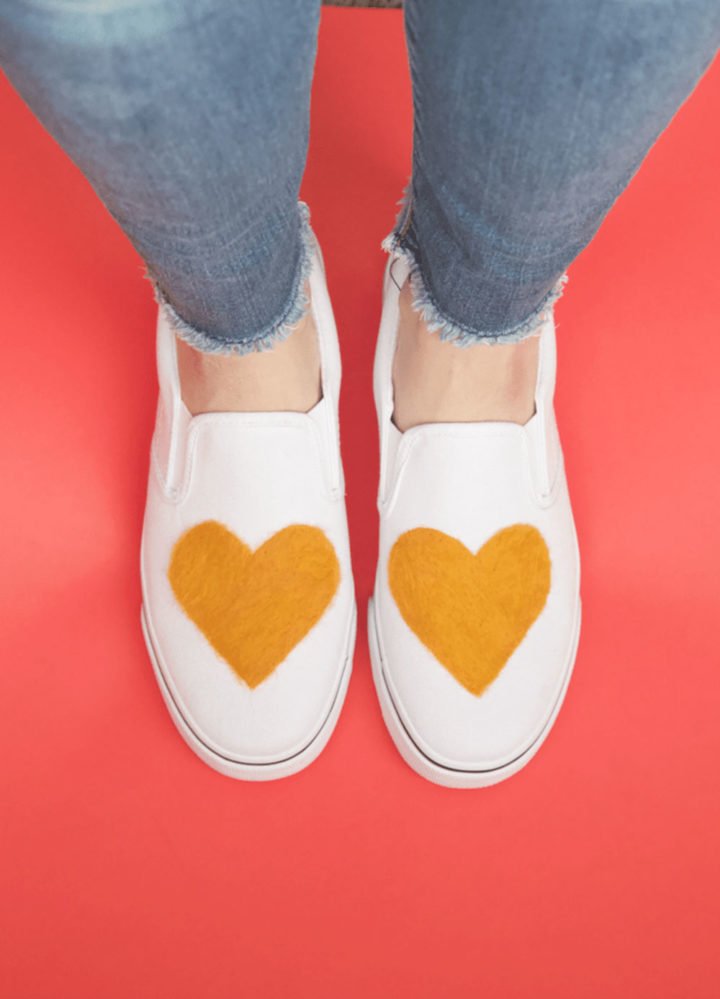 DIY Shoes Refashion with Needle Felted Hearts