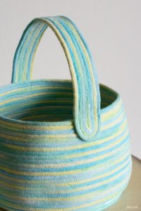 Rope Basket with Handle - scratchandstitch.com