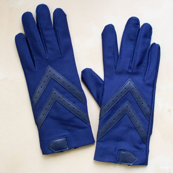 Simple Gloves Refashion