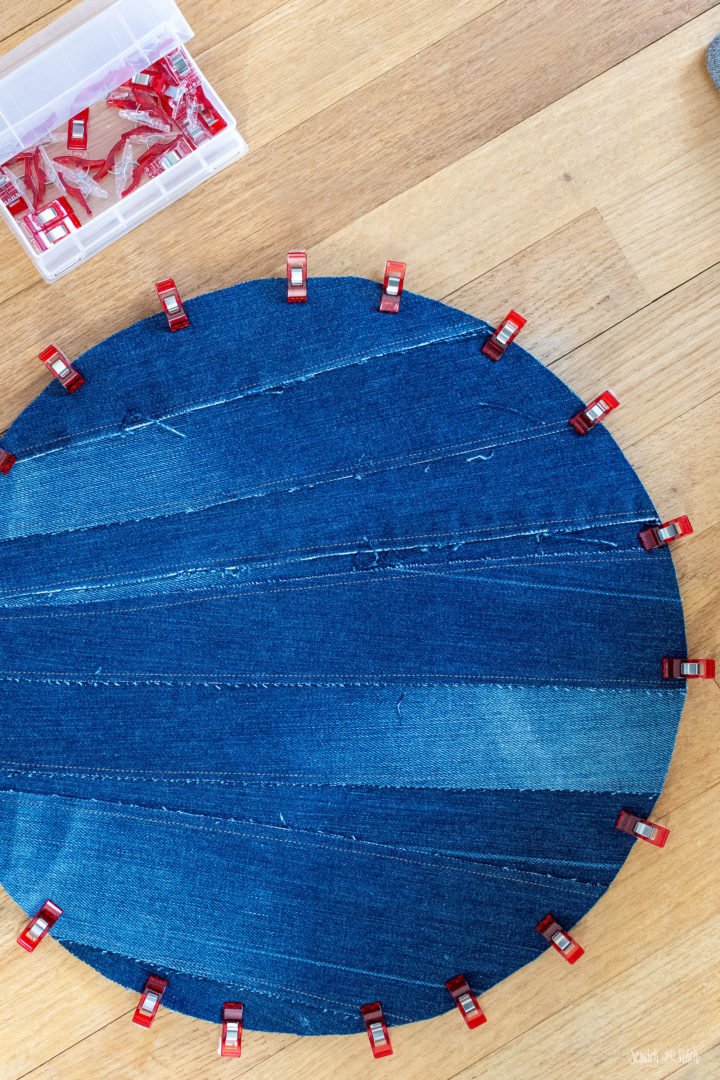 Upcycing Project with Denim - DIY Placemats