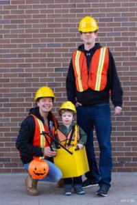 DIY Family Halloween Costume - Construction Worker Costumes - Scratch and Stitch