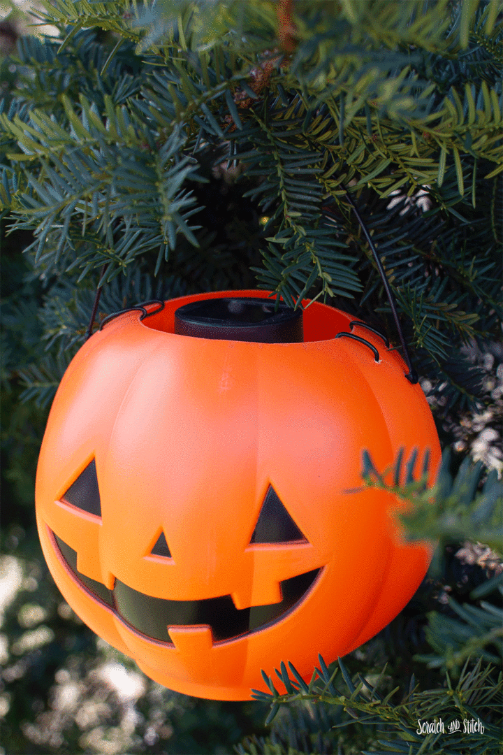 DIY Outdoor Halloween Lights by Scratch and Stitch