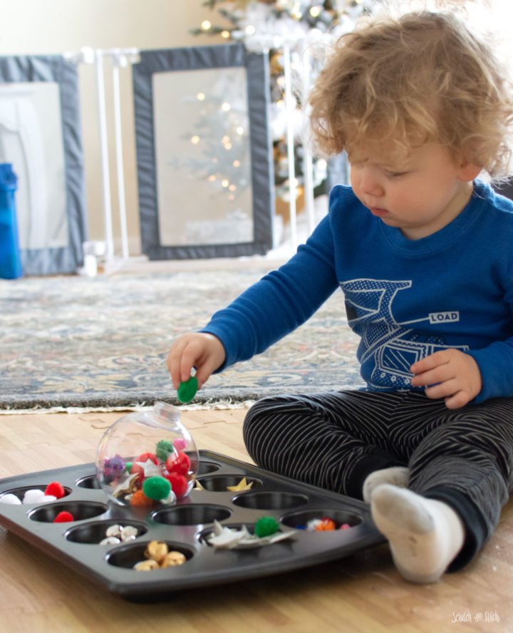 Toddler DIY Christmas Ornaments by Scratch and Stitch