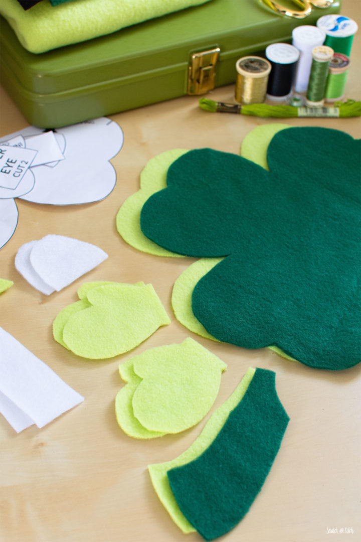 St. Patrick's Day Shamrock Sewing Pattern by Scratch and Stitch